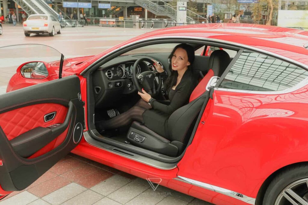 Vanessa Pur – Bentley Continental GT Speed - driving experience at Munich Airport - Supercar Driving Experience - luxury sports car autoblog driving…