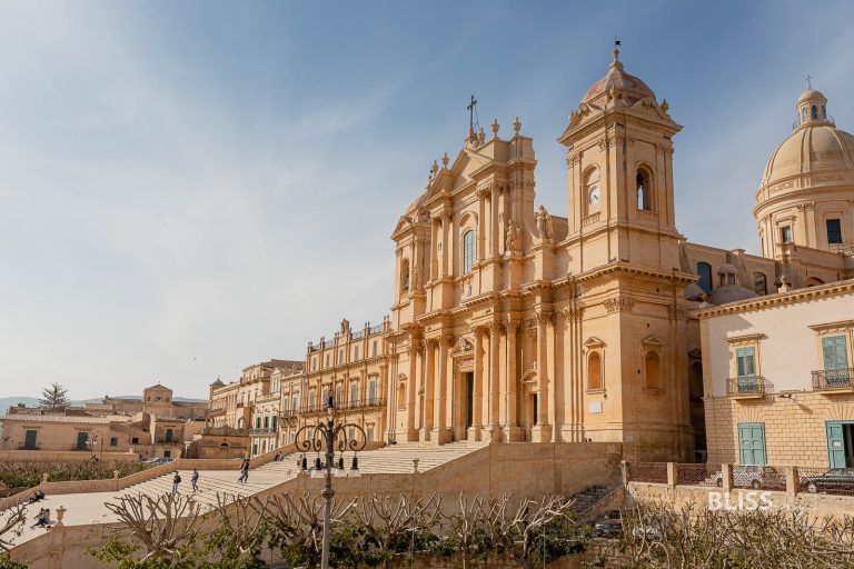 Sights of Syracuse and Noto in Sicily