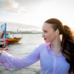 Best Selfie Tips for the Perfect Selfie - Top 10 - Fashionweek Berlin - Bloggers and Instagrammers at Fashion Week - Fashion Blogger Vanessa Pur - Catwalk - Backstage - Blogger Events - ADLON Hotel - Stars and Starlets