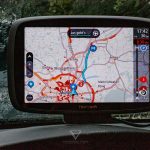 TomTom Go 6000 Test - inkl. TomTom Traffic Lifetime Navigation fürs Auto mit Saugnapf für die Scheibe