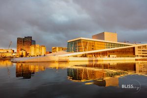 Oslo sights top 10 - travel tips Norway - opera, ski jumping Holmenkollen ski jump, fortress, boat trip islands, museum, Nobel Peace Prize