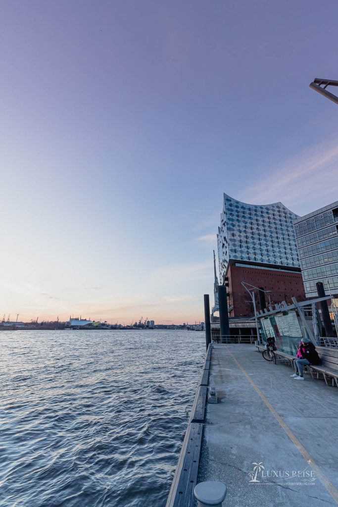 Hamburg Sehenswürdigkeiten - Top10 Reisetipps Hamburg - Was sollte man in Hamburg gesehen haben - Speicherstadt, Hafencity, Reeperbahn