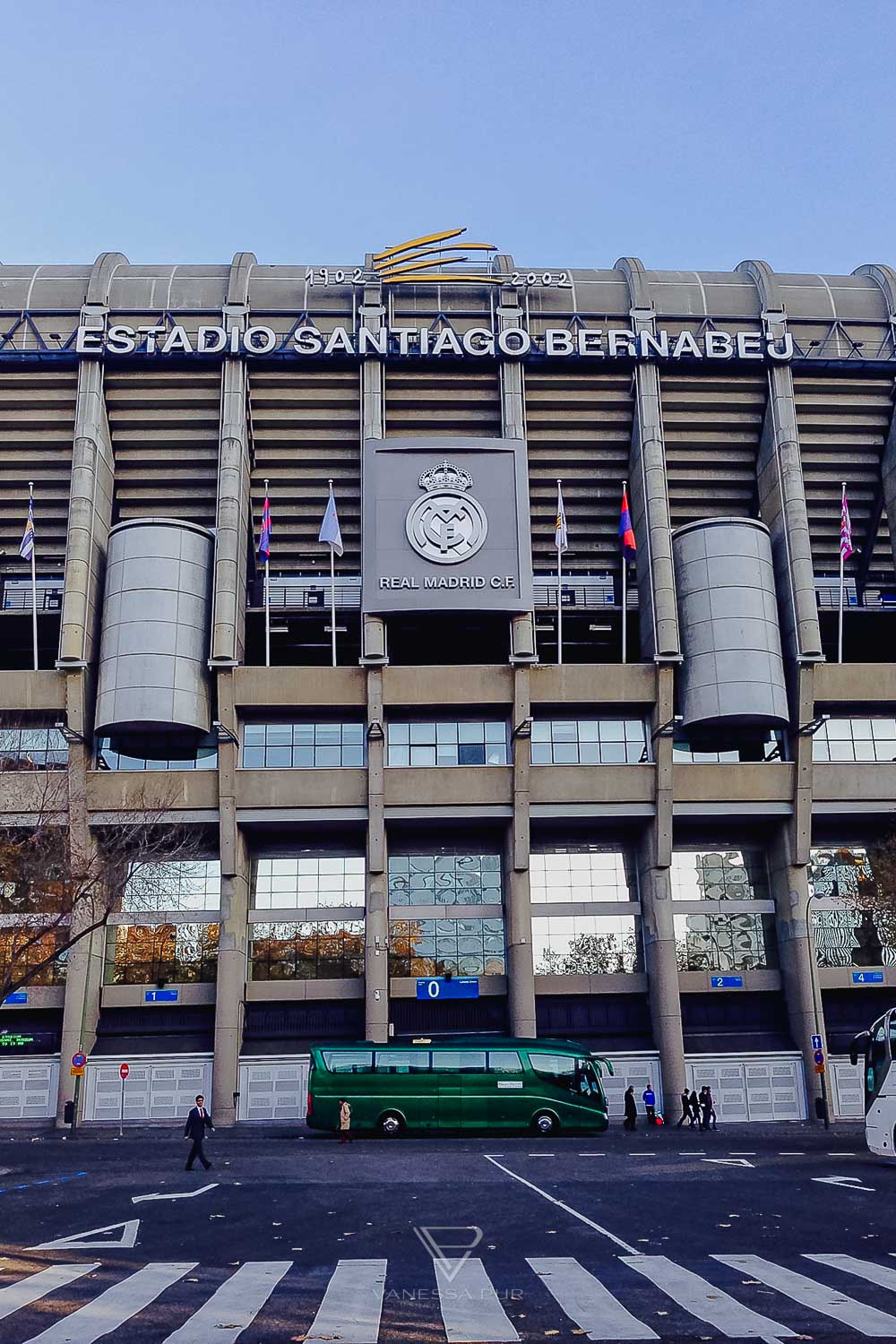 Madrid Sehenswürdigkeiten - Top 10 Reisetipps Städtereise - Madrid Sehenswürdigkeiten Top 10 und Reisetipps für eine Städtereise nach Spanien. Ob Palacio Real, Estadio Bernabeu, Tapas, Puerta del Sol,