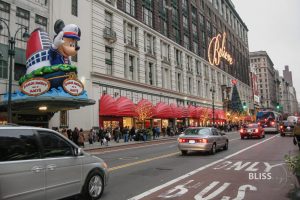 Macy's Thanksgiving Parade New York - Tips and best photo spots for the balloons