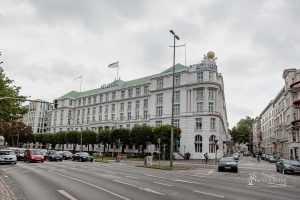 Atlantic Hotel Hamburg Kempinski - Blick hinter die Kulissen - Panorama Aussenalster