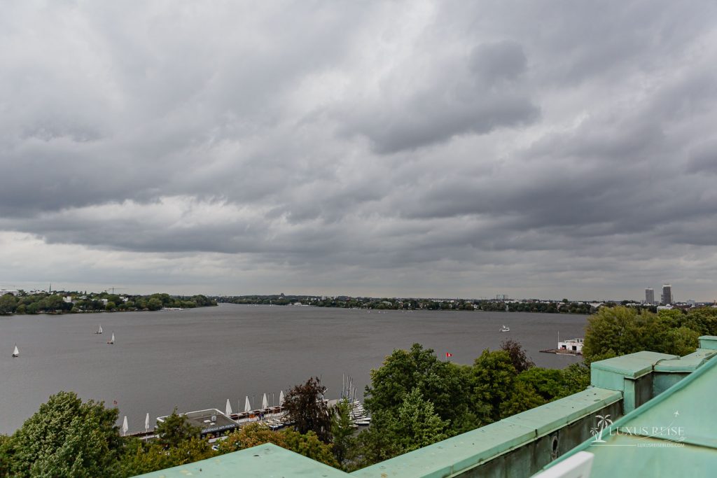 Atlantic Hotel Hamburg Kempinski - Blick hinter die Kulissen - Panorama Aussenalster