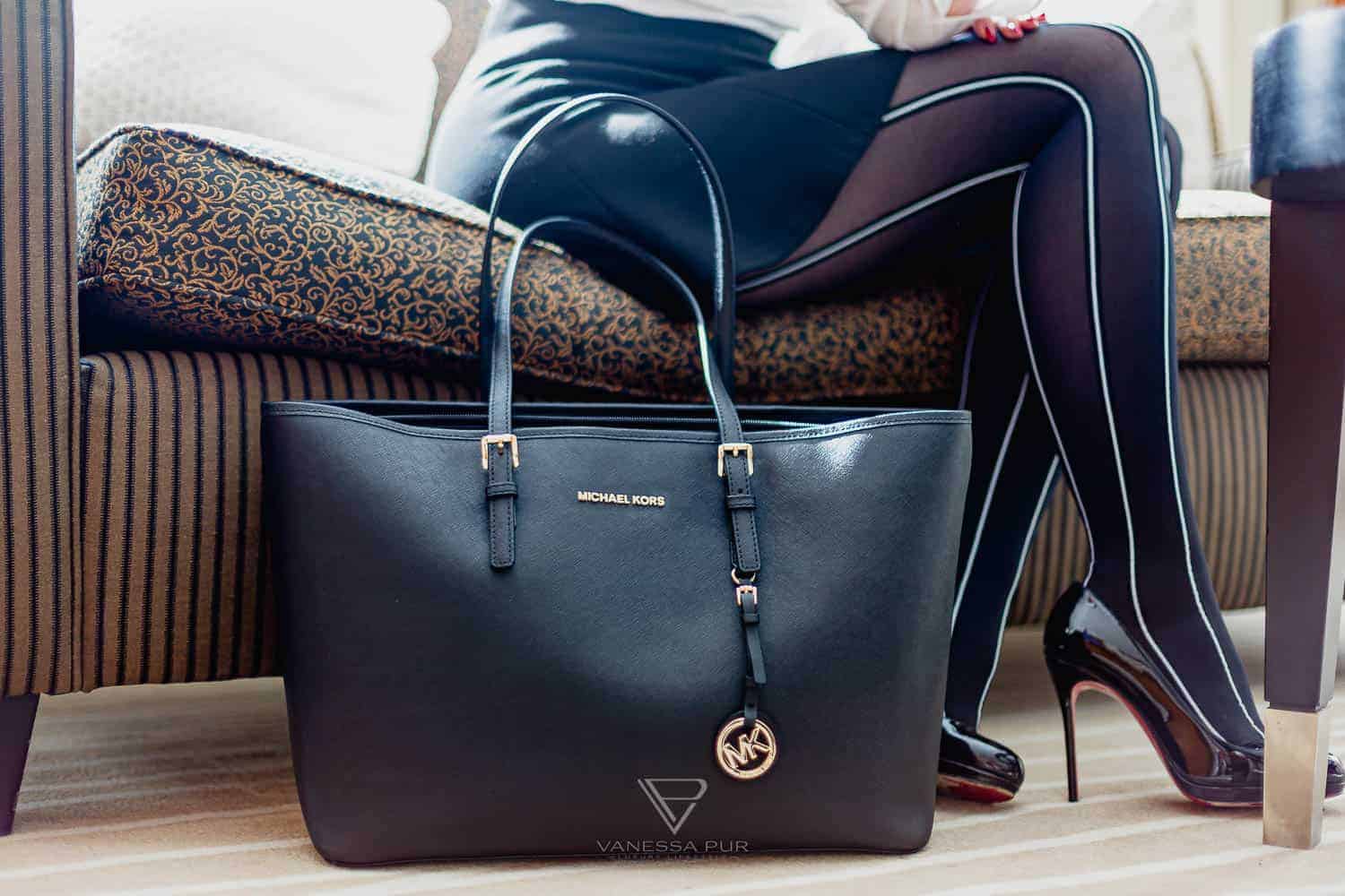 Michael Kors Handbags - MK Bags Trends 2 Michael Kors Handbags and Bag Trends - MK Bags Trends - Shopper - Shoulder Bag - Elegant Jetset
