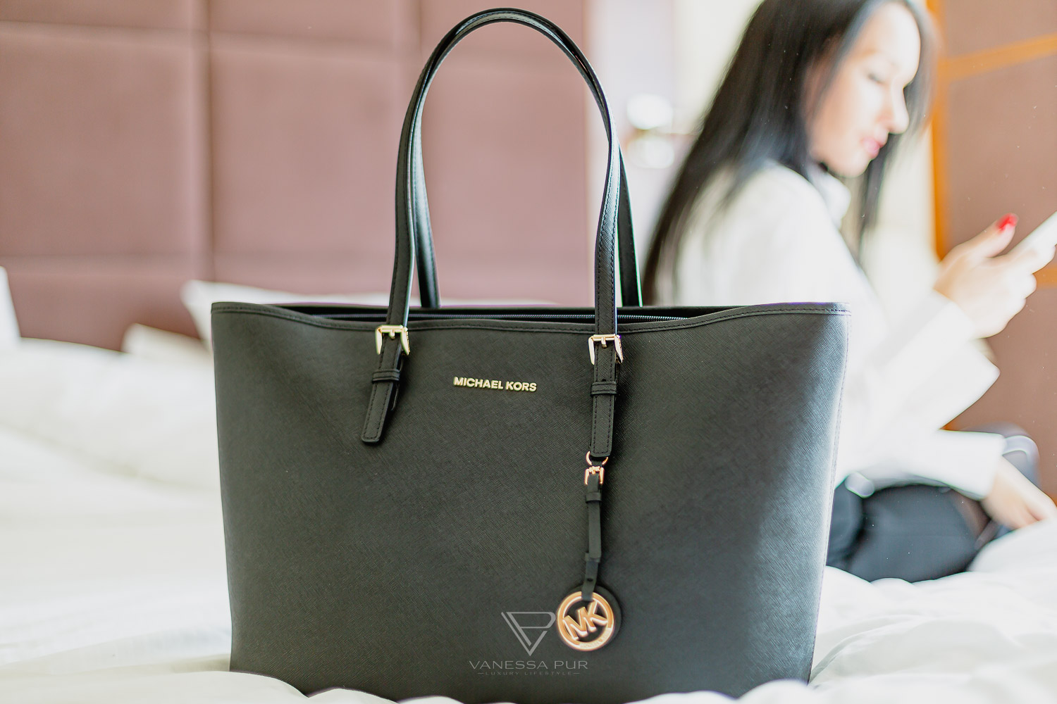 Michael Kors Handbags and Bag Trends - MK Bags Trends - Shopper - Shoulder Bag - Elegant Jetset