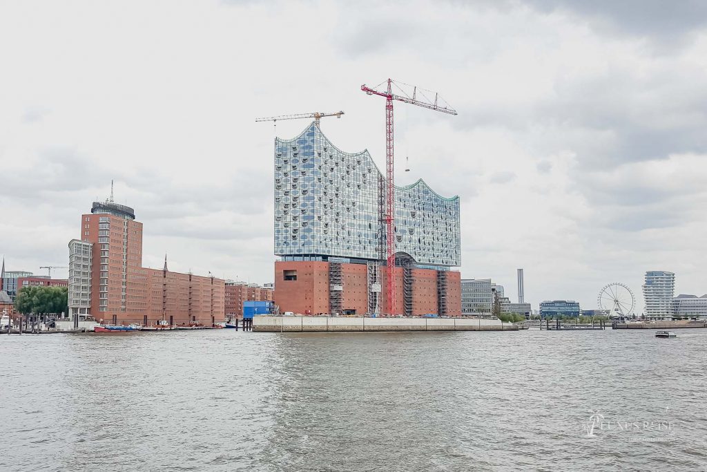 Hamburg Sehenswürdigkeiten - Hamburger Hafen, Hafenrundfahrt, Außenalster und Hafencity - was sollte man gesehen haben?
