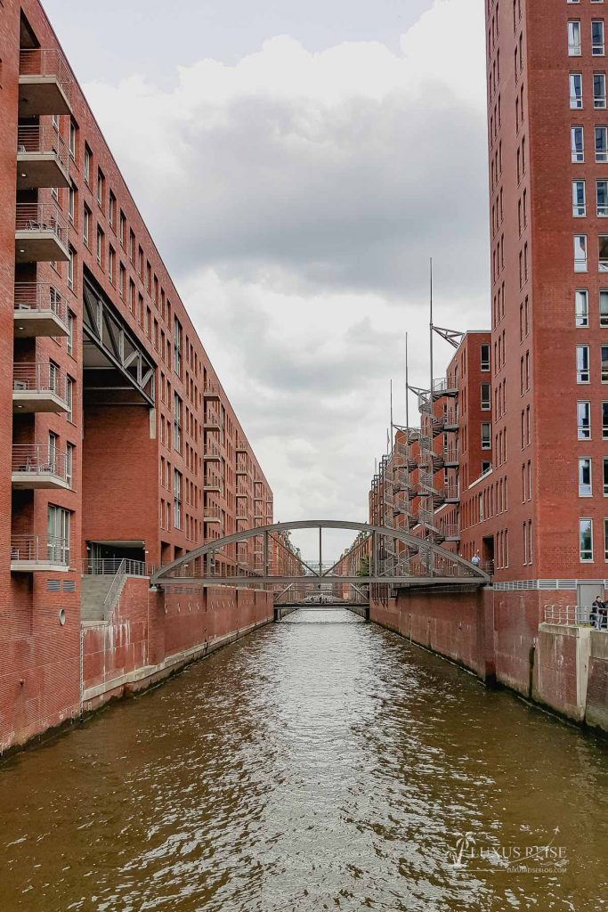 Hamburg Sehenswürdigkeiten - Hamburger Hafen, Hafenrundfahrt, Außenalster und Hafencity - was sollte man gesehen haben?