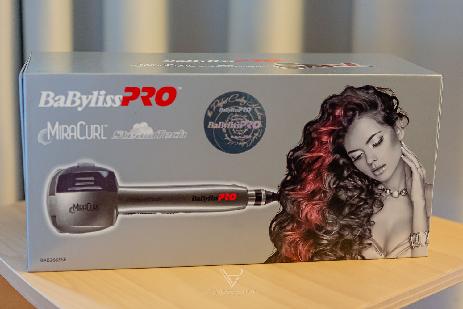 Curls with the BaByliss Pro MiraCurl SteamTech BAB2665SE - Review