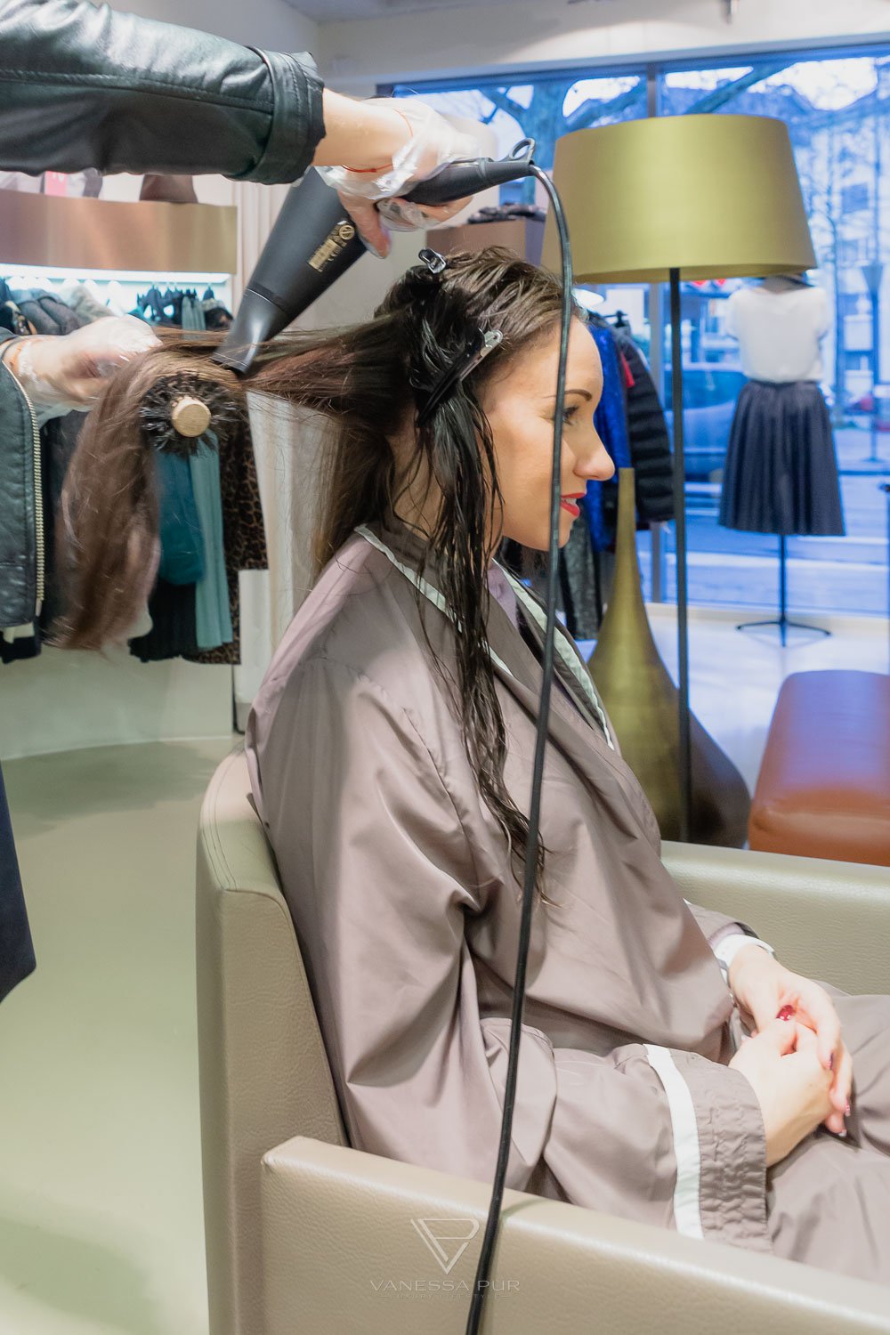Keratin smoothing - smooth hair with keratin cure - hairdresser experience 3 Keratin smoothing - smooth hair with keratin cure - hairdresser experience