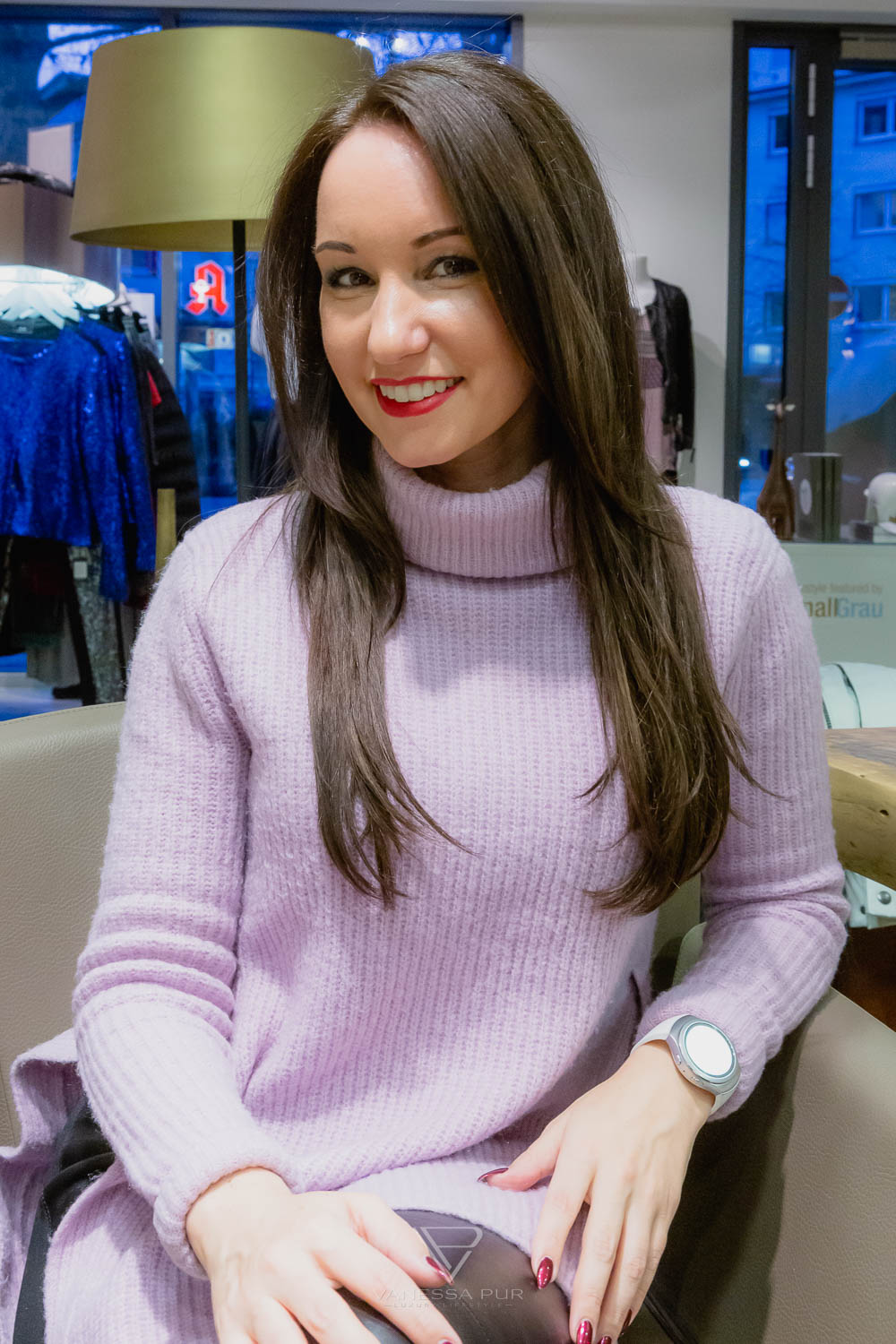 Keratin smoothing - smooth hair with keratin cure - hairdresser experience