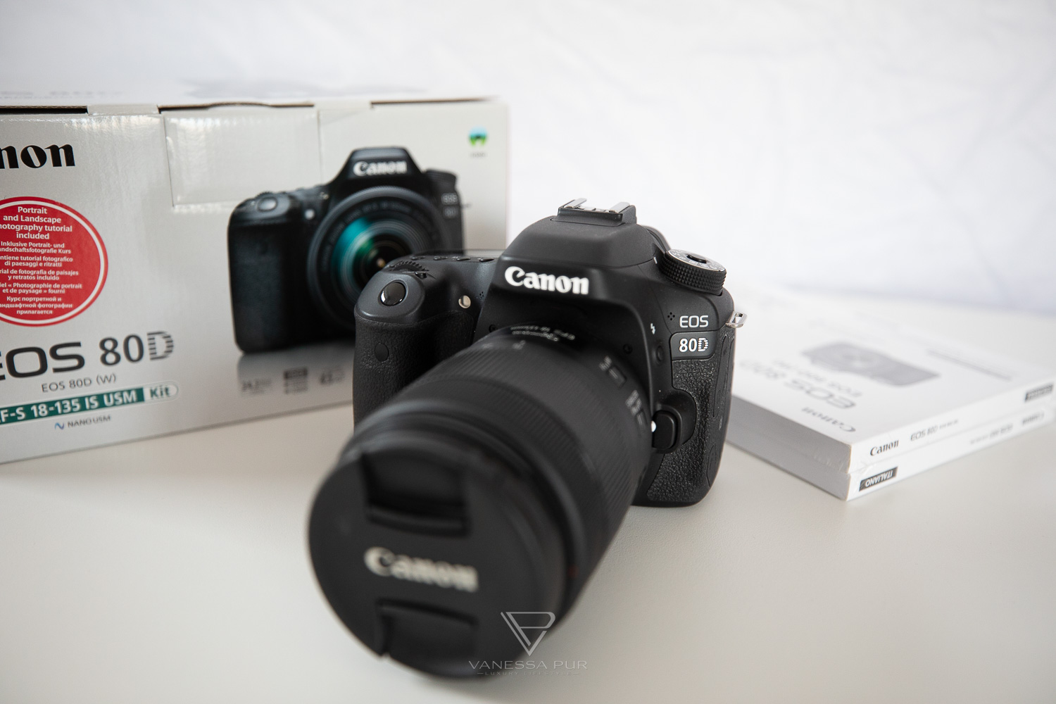 Canon 80D DSLR camera - new upper middle class from CANON - Canon EOS 80D - Camera - Lens 18-135mm IS USM - 3.5-5.6 -Product test - Tech blog - Photo blogger - Lifestyle blogger -24 megapixels - 60fps