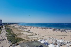 Warnemünde Strand, Leuchtturm und Sehenswürdigkeiten Rostock Ostsee - Warnemünde Ostsee - Strand - Polo - Leuchtturm und Entspannung