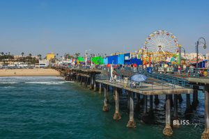 Los Angeles - Santa Monica Pier - Ferris Wheel - Riesenrad und Steg - Sehenswürdigkeiten Los Angeles - Scenic Spots - Baywatch