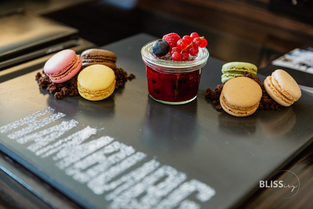 Atlantic Hotel Kempinski Hamburg - Luxushotel an der Alster - Ballrooms und Meeting Space - Flexible Boardrooms und Luxus-Gastronomie - Inroom-Dining und flambierte Desserts