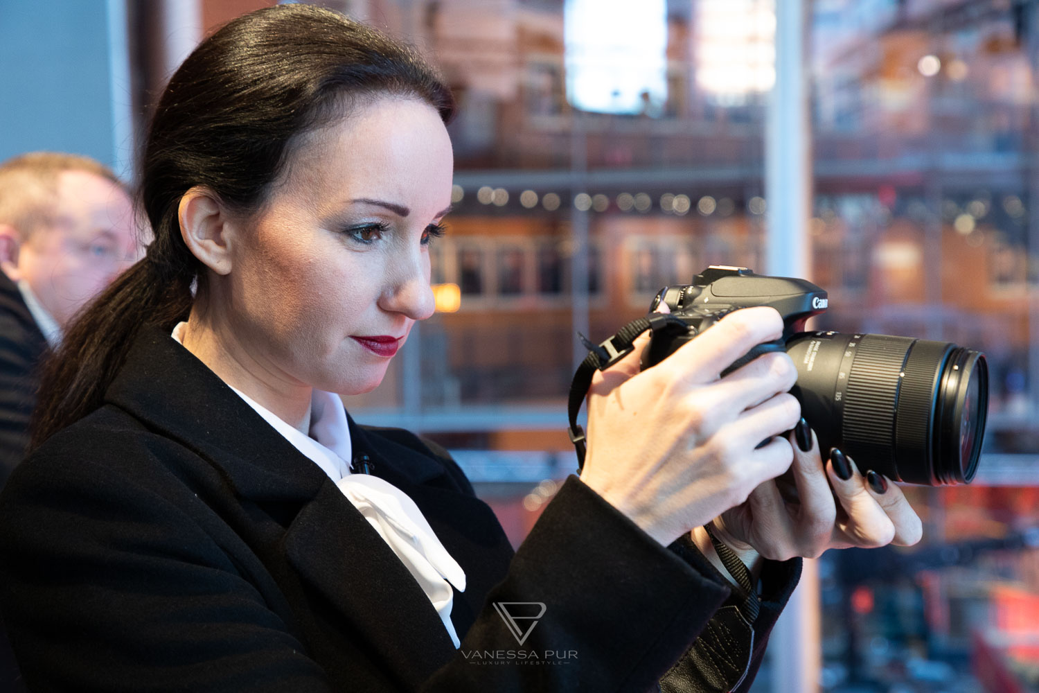 Die Berlinale Filmfestspiele Berlin - Backstage beim Star-Fotografen Gerhard Kassner - Berlinale Film Festival in Berlin - Eindruck und Blick Hinter-die-Kulissen - Volker Schöndorff "Return to Montack" - Gerhard Kassner Fotograf Berlin - Portraits für die Berlinale - Luxusblogger und Lifestyleblogger für Canon unterwegs