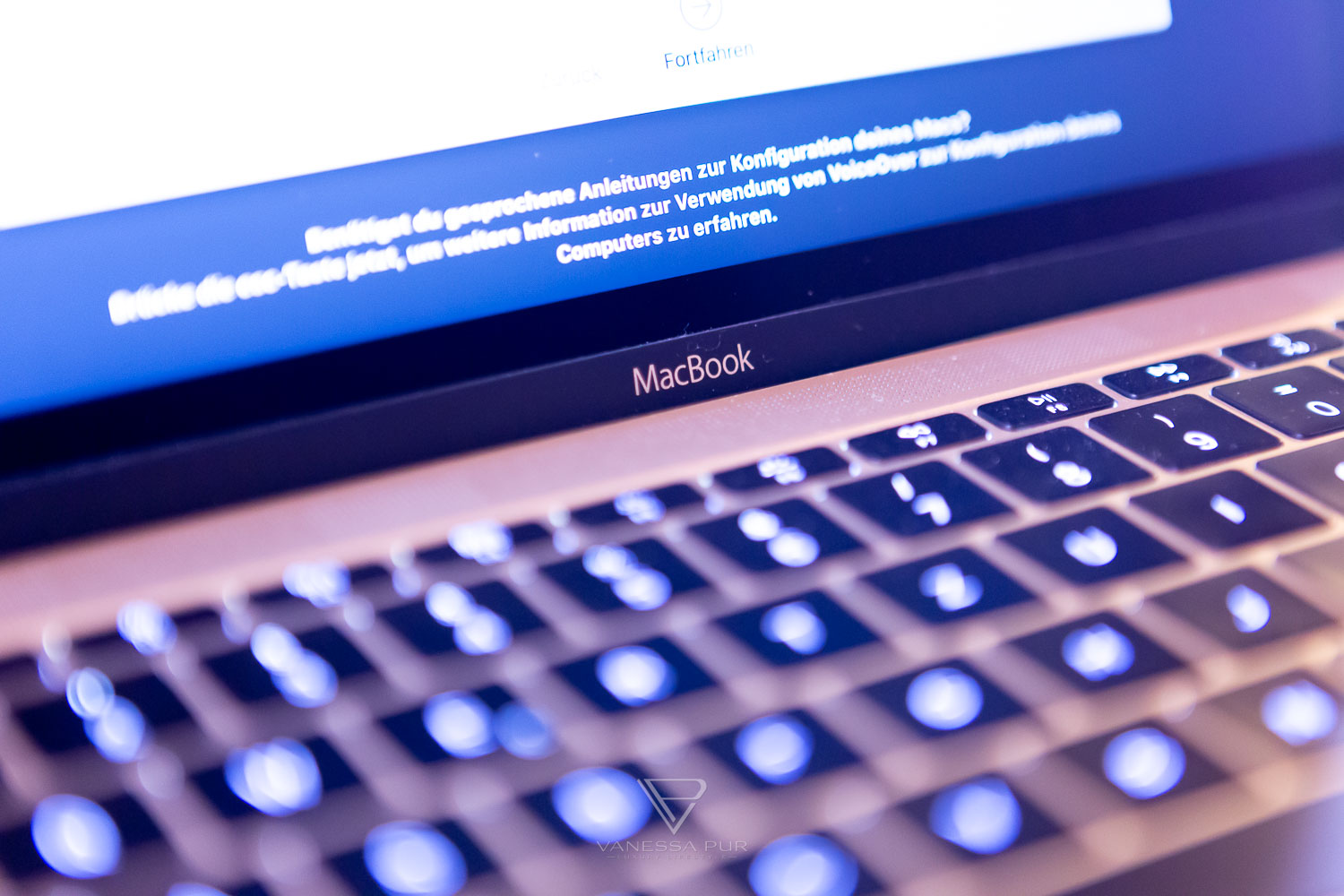 Buy MacBook or buy MacBook Air - decision support - Apple MacBook Laptop - Gold, Rosegold, Silver, Spacegrey - Review Notebook - 12inch - Tech blog, Lifestyleblogger