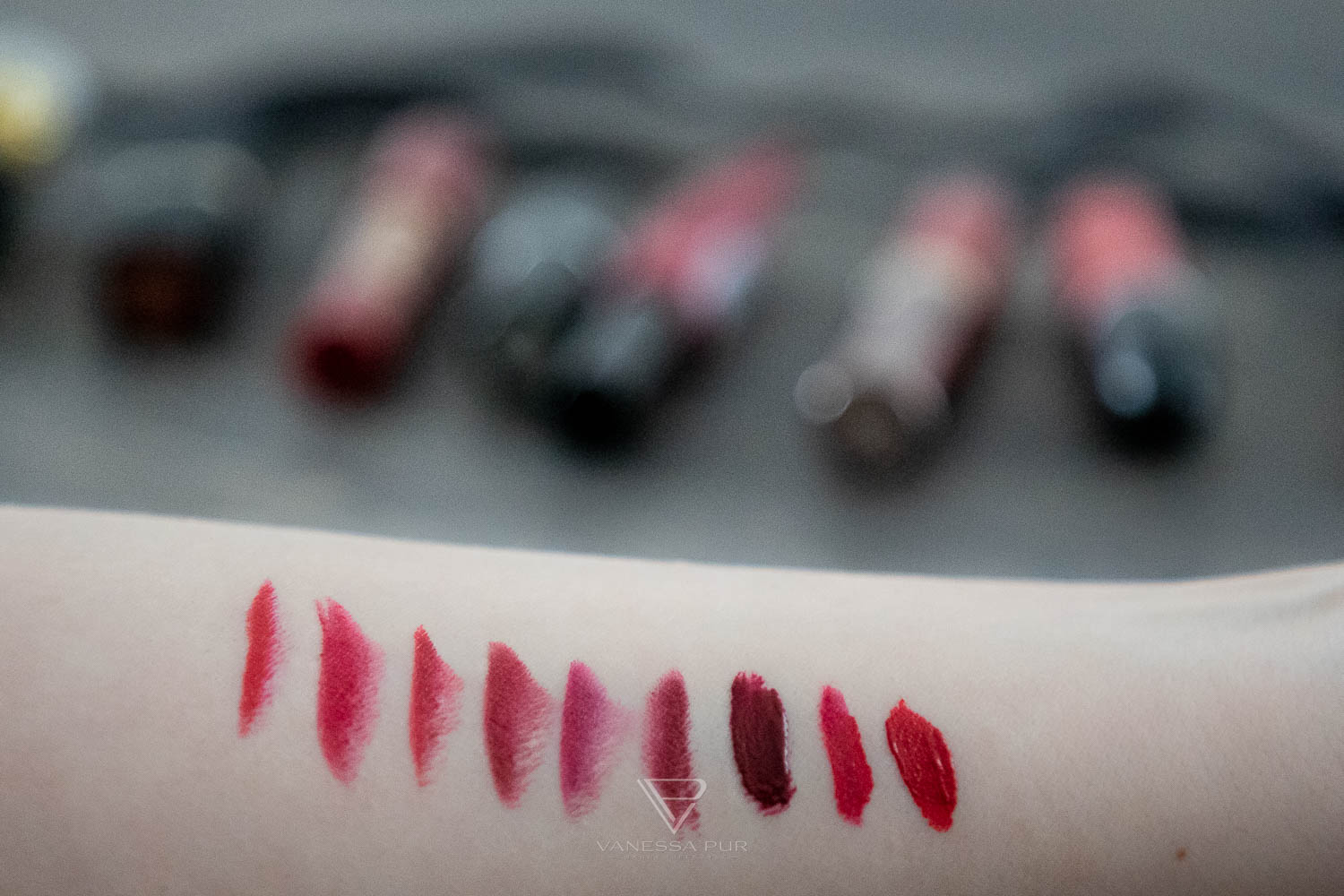 Red lipsticks - best matte colors for red lips - Red matte lipsticks - best matte colors for red lips - top 5 red lipsticks in test from MAC, Louboutin to Chanel
