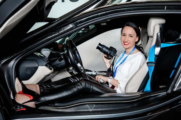 BMW i8 Fahrerlebnis auf der Formel E Rennstrecke in Berlin