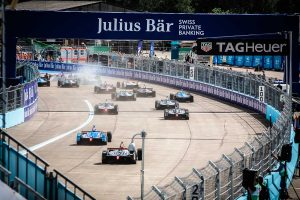 Formula E race motorsport in Berlin - Tempelhof Airport - VIP at MS Amlin Andretti Racing Team - FIA Formula E - Electric Streetracing - Grid Girl - Speed Event Motorsport Event Blogger