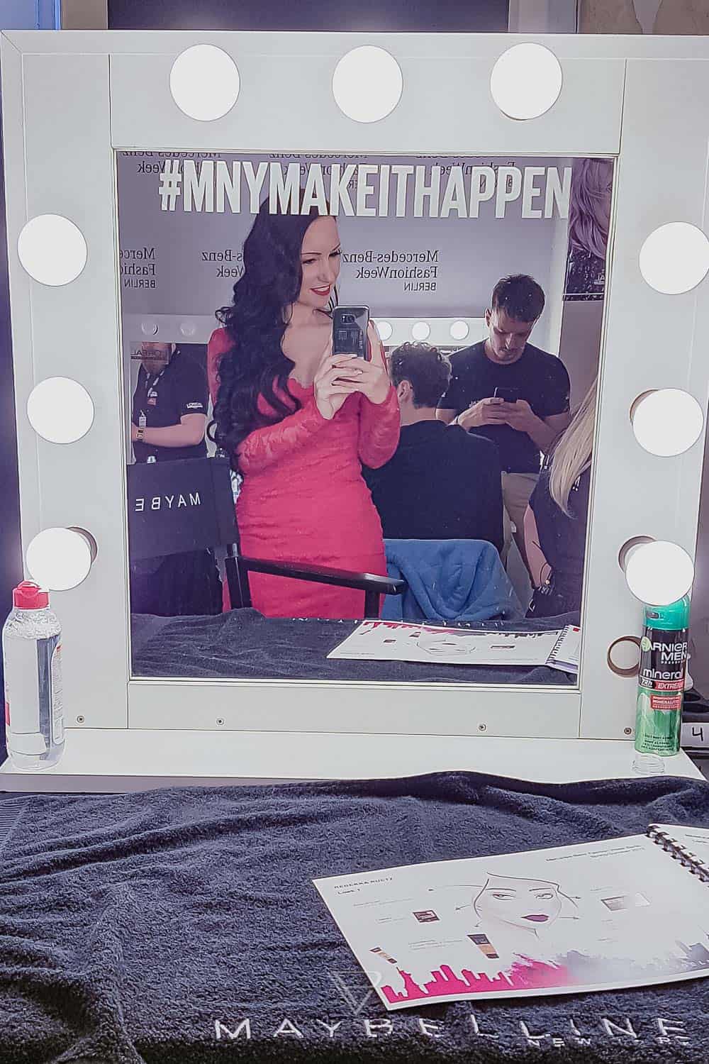 Top 10 Tipps für Instagram Stories 2024 - mehr Interaktion, mehr Zuschauer 3 Vanessa Pur Fashion Week Berlin - Eindrücke, Highlights, Backstage Momente, Blogger Events #MBFWB - Fashionweek Berlin - Blogger und Instagrammer auf der Fashion Week - Modebloggerin Vanessa Pur - Catwalk - Backstage - Bloggerevents - ADLON Hotel - Stars & VIPs