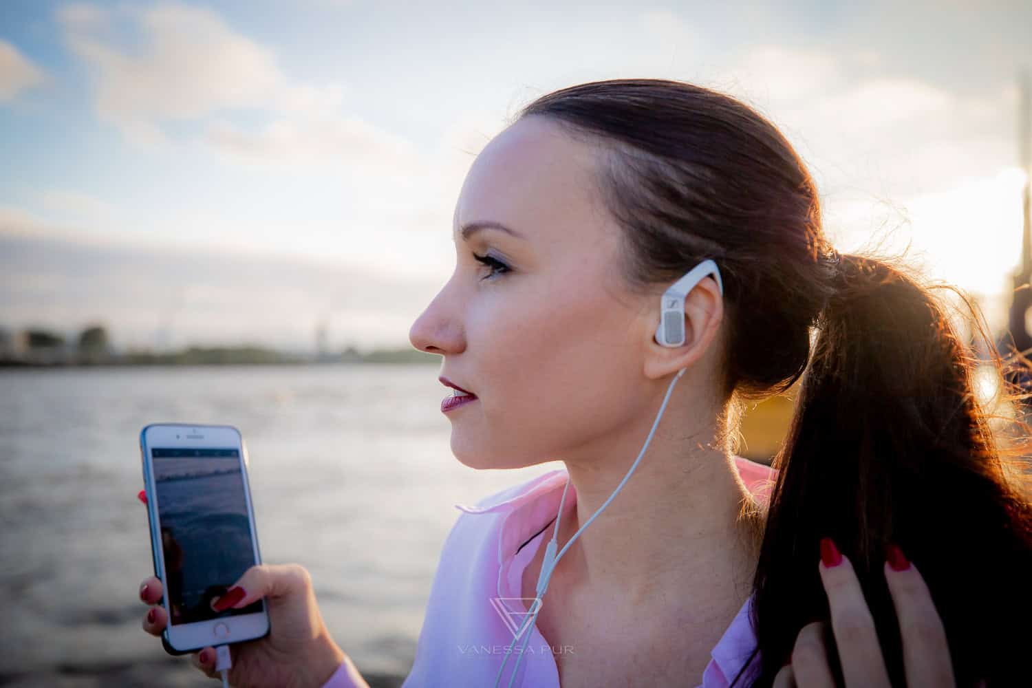 Video Musik für YouTube Videos - Urheberrechtsfreie Musik 2 Sennheiser Ambeo Smart Headset im Test - Erfahrung 3D Sound - Sennheiser Ambeo Smart Headset im Produkttest - Technikblog - Erfahrung - Bewertung 3D Sound