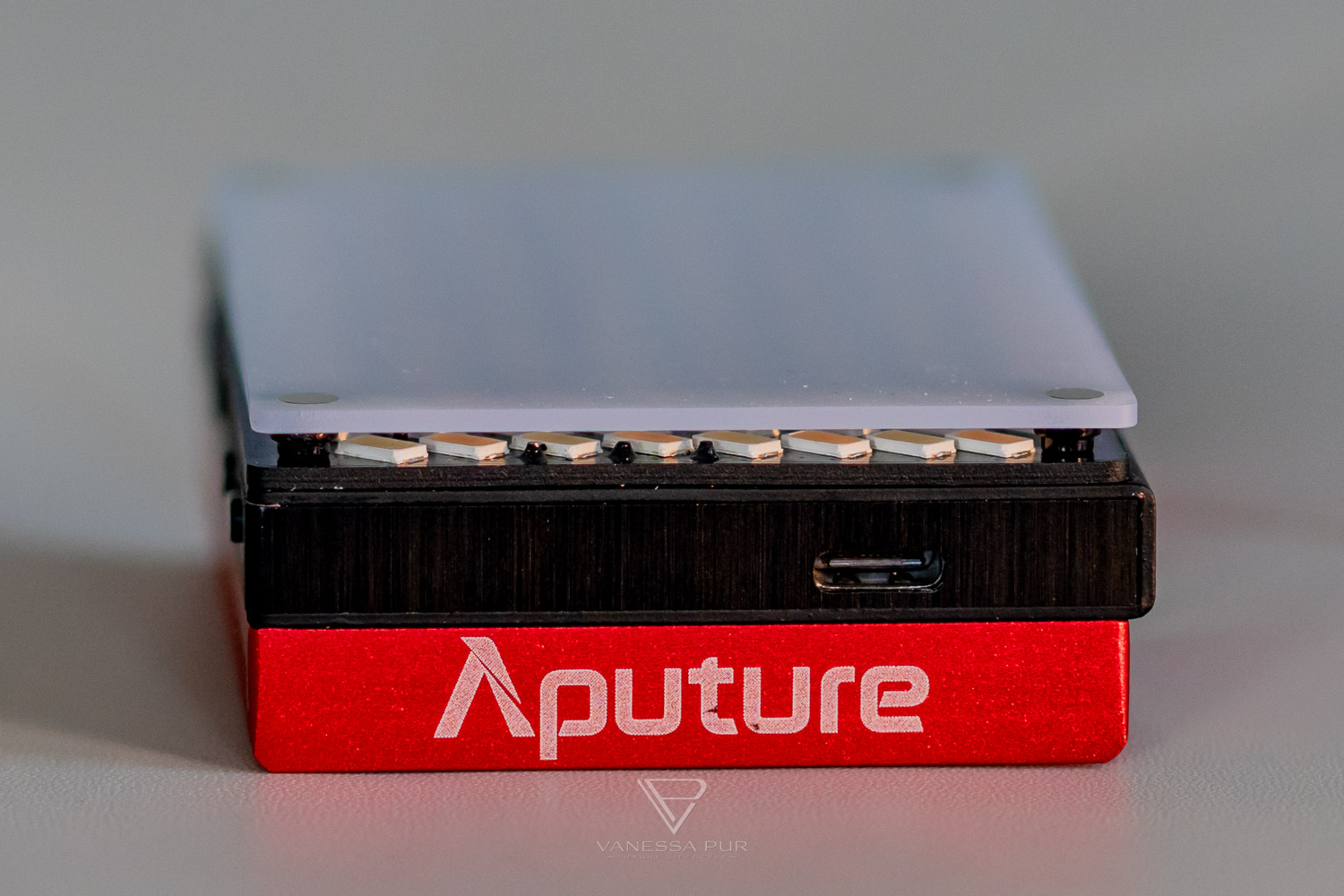 Aputure Amaran AL-MX - Video Light for YouTuber with Battery - Die beste Videoleuchte für YouTuber und Vlogger? Aputure Amaran AL-MX