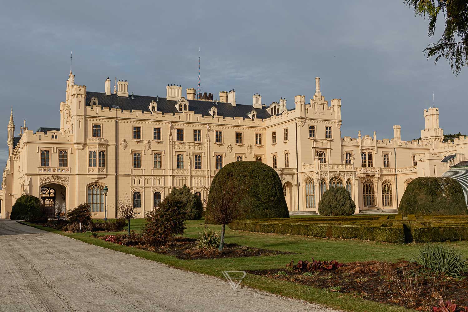 Brünn Sehenswürdigkeiten Top 10 - Tschechien Wochenendreise nach Brno - Beste Brünn Sehenswürdigkeiten in Tschechien. Brno, die tschechische Stadt, die gerne als Wochenendreise besucht wird und viele schöne