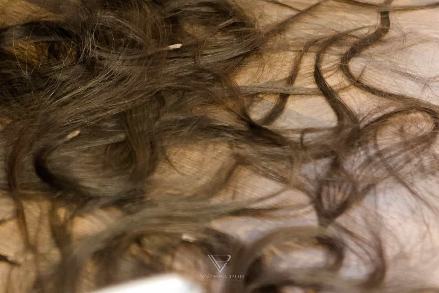 Tape Extensions Experience - Comparison with Bondings 2 Tape Extensions Experience - Comparison with Bondings - Hair Extension - Extensions - Tapes, Bondings or Clips - Which method is good? How much do hair extensions cost? Where can you get hair extensions done? Who is the best hairdresser? What are the disadvantages of hair extensions