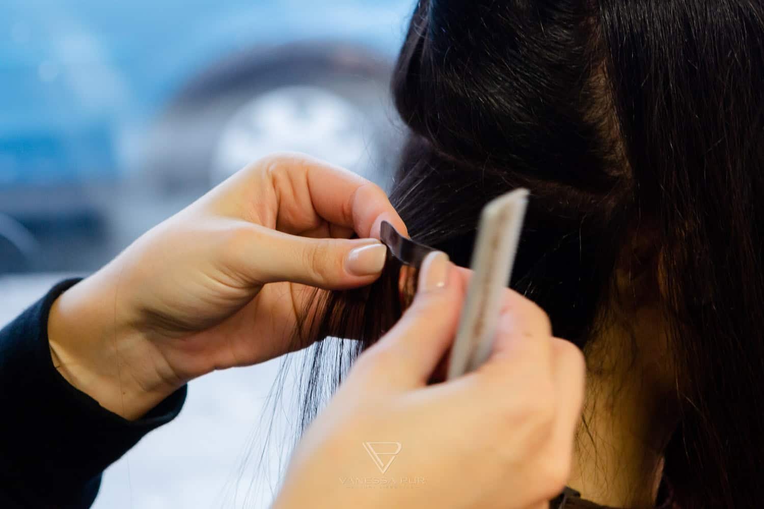 Tape Extensions Experience - Comparison with Bondings 9 Tape Extensions Experience - Comparison with Bondings - Hair Extension - Extensions - Tapes, Bondings or Clips - Which method is good? How much do hair extensions cost? Where can you get hair extensions done? Who is the best hairdresser? What are the disadvantages of hair extensions