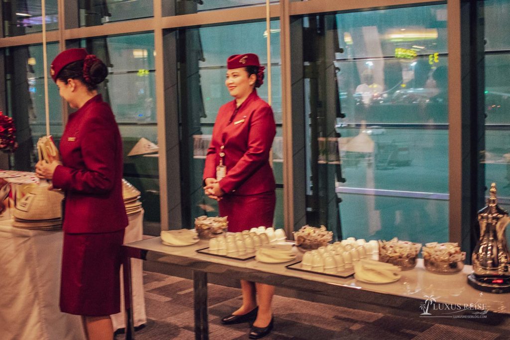 Qatar-Airways Inaugural Flight QR994 Doha to Da Nang - Business Class - Lounge Review - Erfahrung an Bord