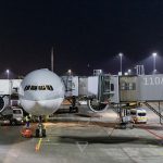 Qatar Airways Qsuite - Luxus Suite QR060 München-Doha - Flugerlebnis in der Qatar Airways Qsuite als Luxus Suite auf der Flugstrecke QR060 von München nach Doha. Erfahrung, Sitze, Beinfreiheit, Menue Qatar Airways QR060 München Doha - Qsuites - Erfahrung und Eindruecke - Business Class Erfahrung Qatar Airways - Ankunft Doha Immigration Einwanderung