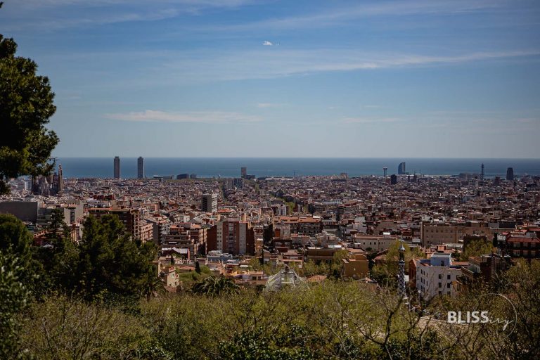 Gaudi Park in Barcelona – Park Güell – Sights of Barcelona