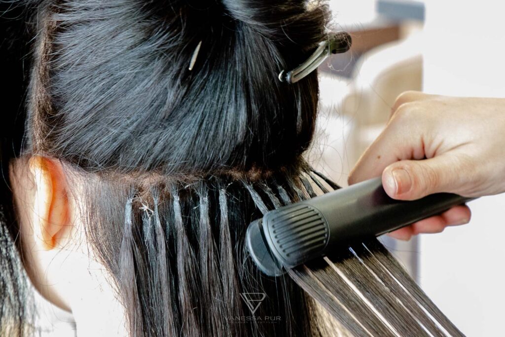 Frequently asked questions about hairextensions - Melina Best Hairdresser 3 Häufige Fragen zu Haarverlängerung und Haar Extensions - Tipps für lange Haare