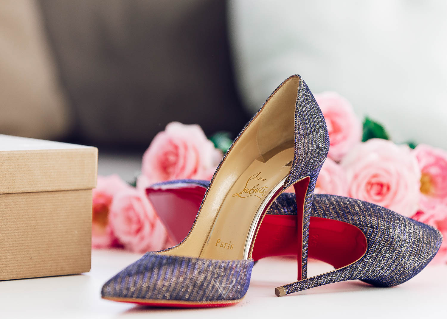Christian Louboutin Iriza Atlantic Glitter Chain Specchio High Heels 4 Iriza Atlantic Glitter Chain Specchio 10cm - Christian Louboutin High Heels - Luxusblog Vanessa Pur - Designer High Heels - Fashionblogger - Red Carpet