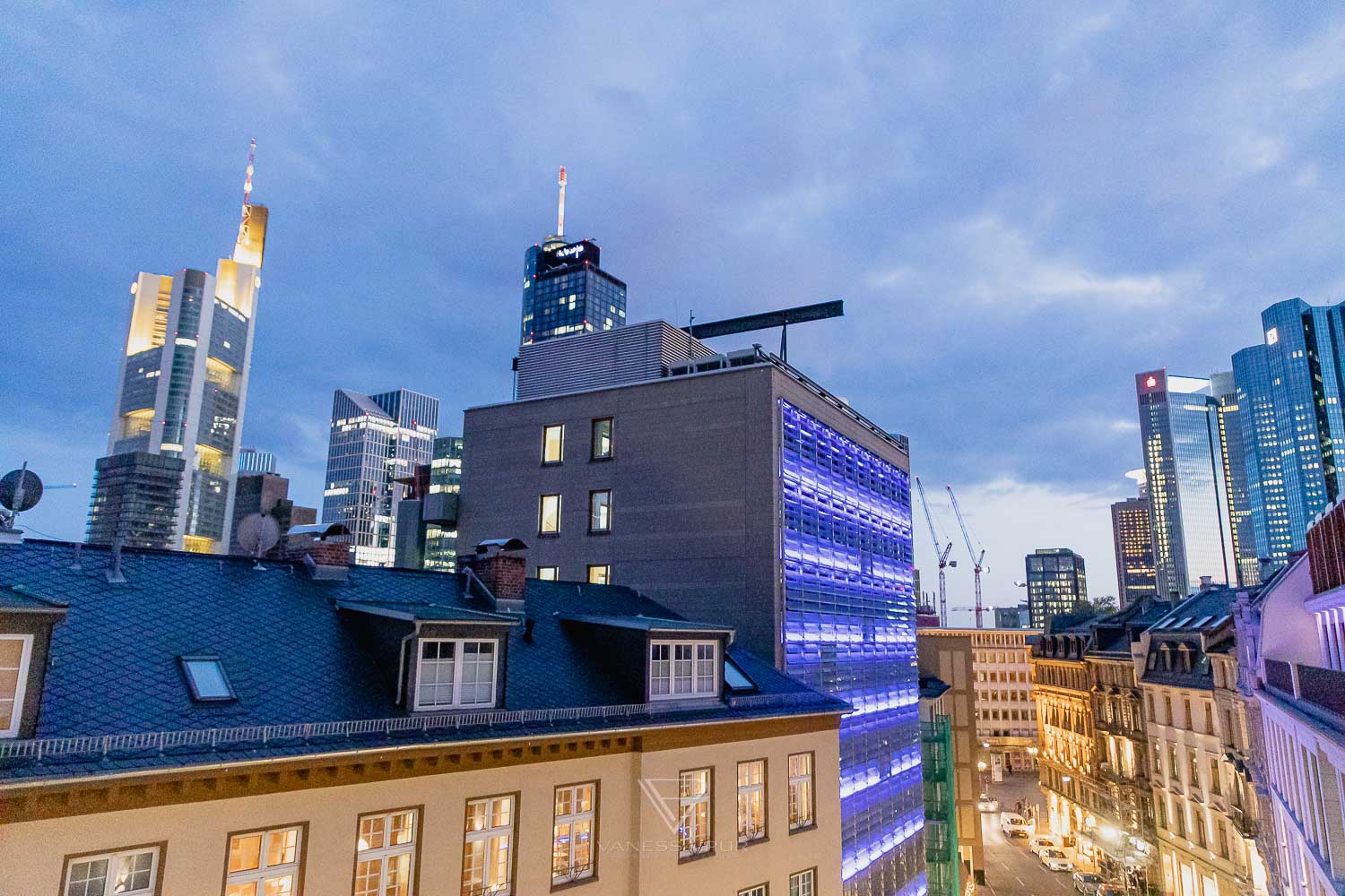 Sofitel Frankfurt Opera - Französischer Flair am Opernplatz - Frankfurt Sofitel Opera Luxushotel - Opernplatz Innenstadt - Luxusblogger Hotelerfahrung - Hoteleindrücke