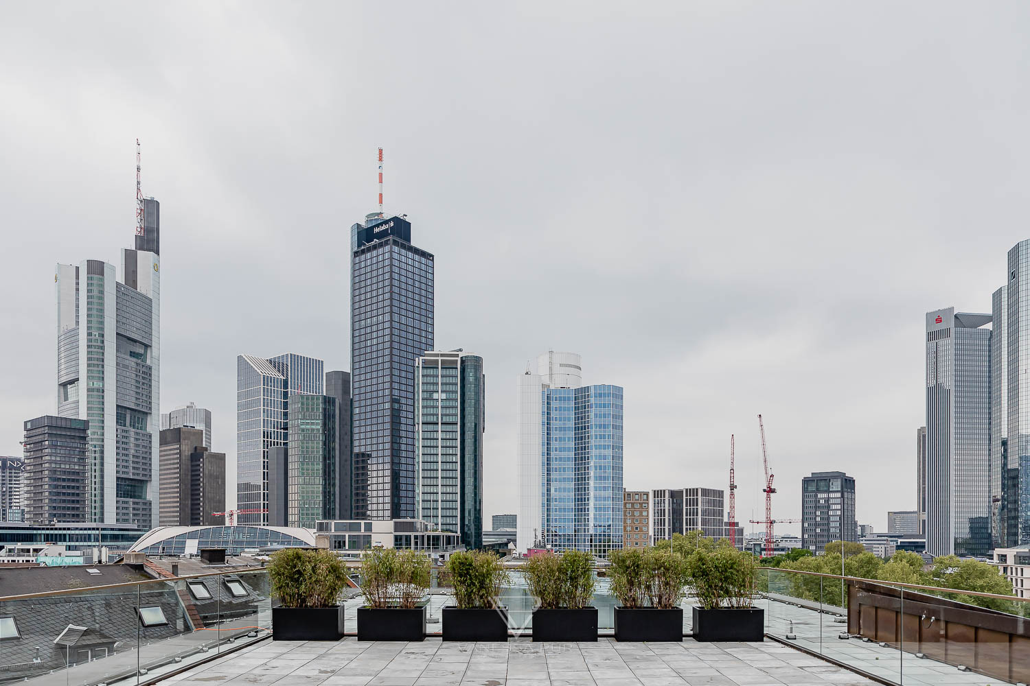 Sofitel Frankfurt Opera - Französischer Flair am Opernplatz - Frankfurt Sofitel Opera Luxushotel - Opernplatz Innenstadt - Luxusblogger Hotelerfahrung - Hoteleindrücke