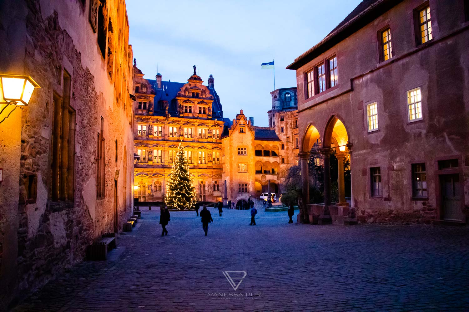 Heidelberg sightseeing top 10 - tips & city tour - Heidelberg in Germany, Heidelberg sightseeing, tips & city tour. 24 hours in Heidelberg, first visit, river, impression,