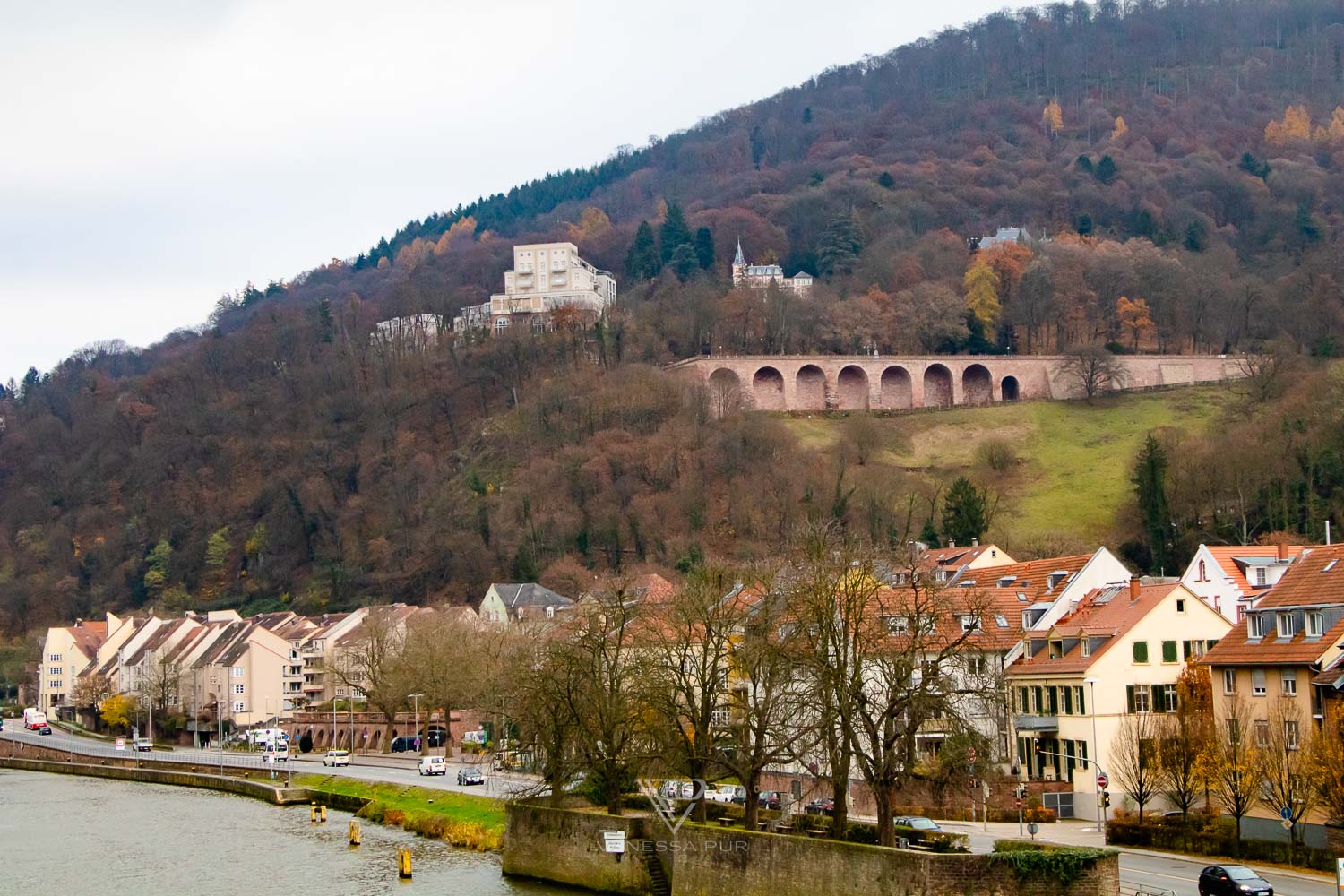 Heidelberg Sehenswürdigkeiten Top 10 - Tipps & Stadtführung - Heidelberg in Deutschland, Heidelberg Sehenswürdigkeiten, Tipps & Stadtführung. 24 Stunden in Heidelberg, erster Besuch, Fluss, Eindruck,