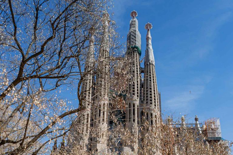 Sehenswürdigkeiten Barcelona – Sagrada Familia Kirche von Antoni Gaudi