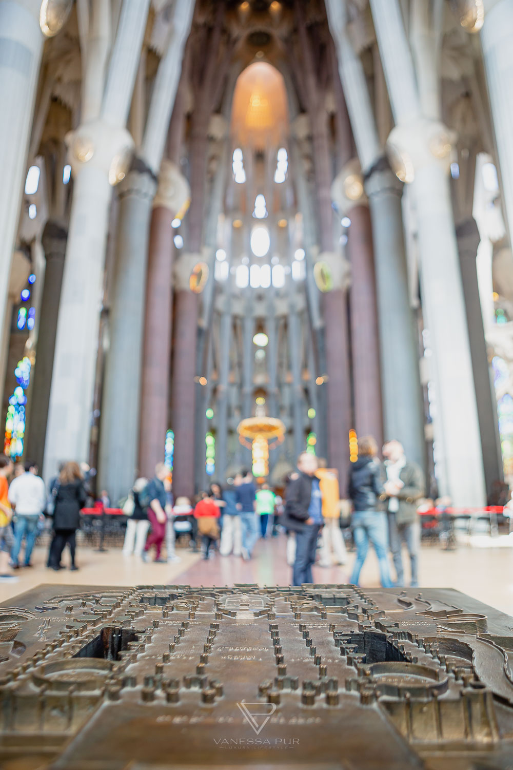 Barcelona - Sagrada Familia Kirche - Aussicht & Tipps zur Kirche, zur Besichtigung der Basilika - Top Sehenswürdigkeiten in Barcelona, die Sagrada Familia. Eintrittspreise und Öffnungszeiten, Aussicht von den Türmen und Tipps zum Besuch - Basílica i Temple Expiatori de la Sagrada Família - Was kostet der Aufstieg auf den Turm? Welcher Turm ist besser? Wann ist die Sagrada geöffnet? Lohnt sich ein Besuch in Barcelona? Barcelona Sehenswürdigkeit und Top10 Tipps - Luxus-Reiseblog - Reiseblogger Deutschlan