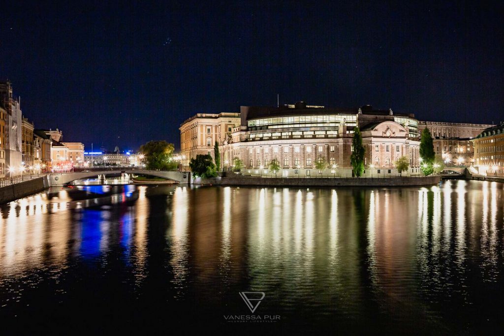 Stockholm sightseeing by night - Top 10 Sweden - Sweden's capital Stockholm at night with night shots Stockholm offers special photo motifs. Top 10 sightseeing Stockholm