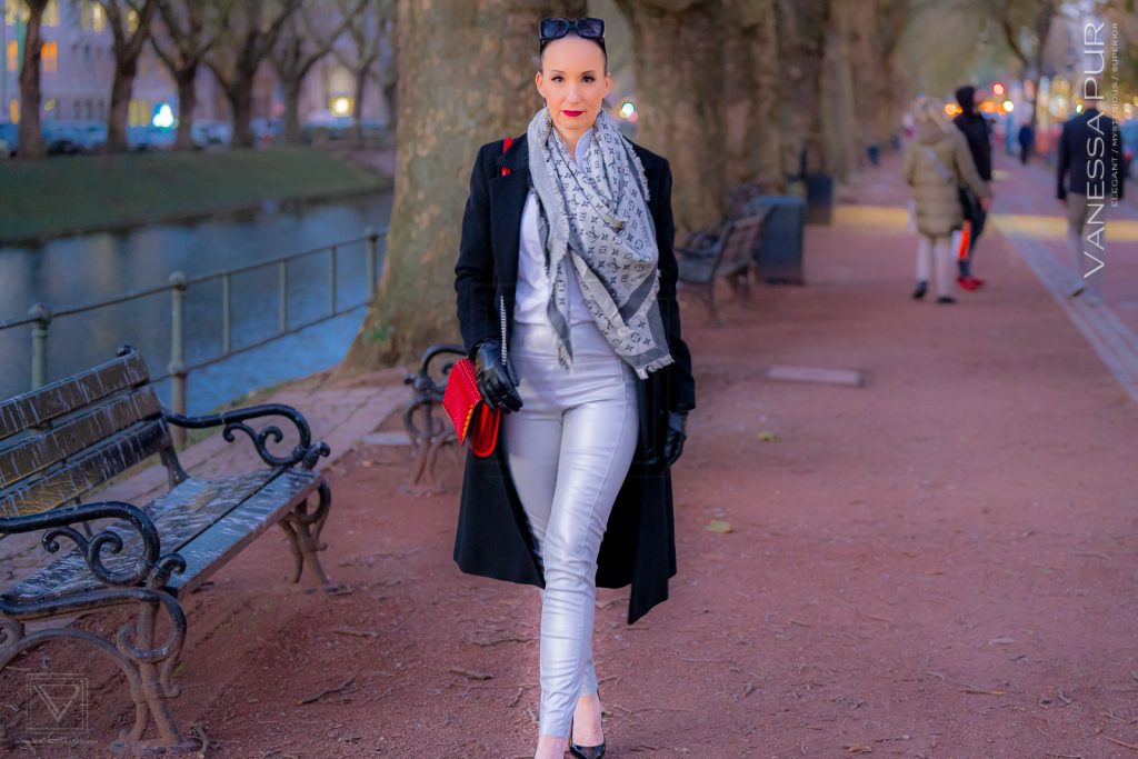 Vanessa Pur - silver leather pants - shopping time