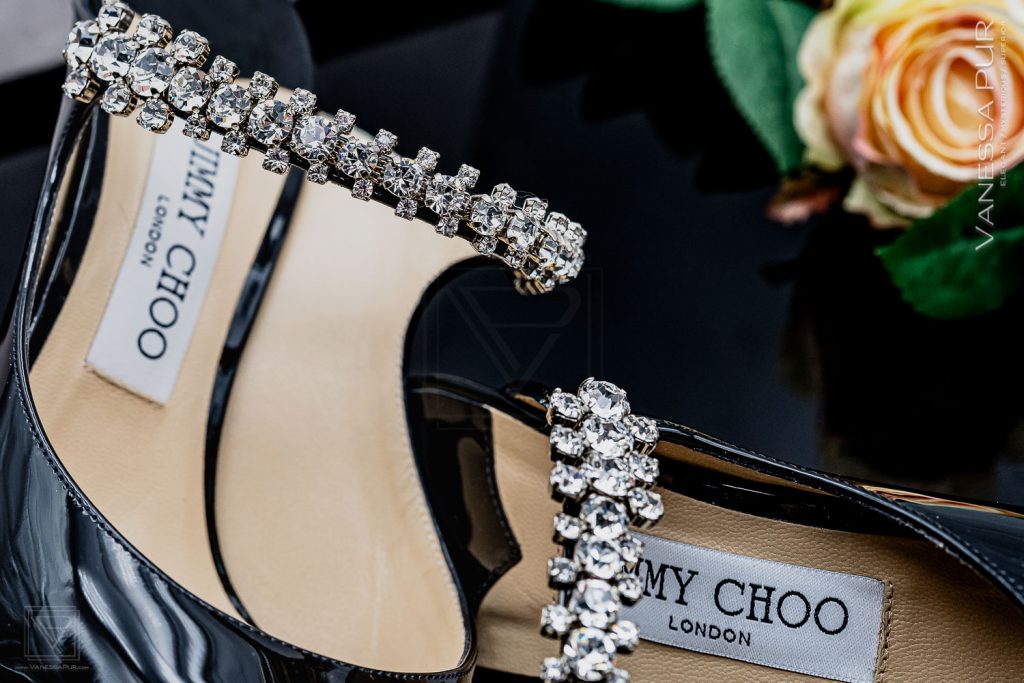 Jimmy Choo Bing 100 - Mules High Heels 10cm - Erfahrung mit Jimmy Choo Bing 100 Mules High Heels 10cm aus Lack mit glitzerndem Kristallriemen. Absatzhöhe, Laufen, Unboxing, Shopping Tipp