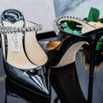 Jimmy Choo Bing 100 - Mules High Heels 10cm - Erfahrung mit Jimmy Choo Bing 100 Mules High Heels 10cm aus Lack mit glitzerndem Kristallriemen. Absatzhöhe, Laufen, Unboxing, Shopping Tipp