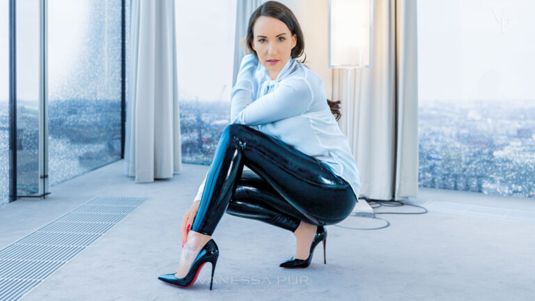 Vanessa Pur in latex leggings or business pants with blouse and So Kate Louboutin high heels