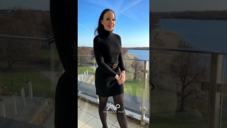 Frohes Neues Jahr – Silvester Outfit schwarzes Kleid & HighHeels